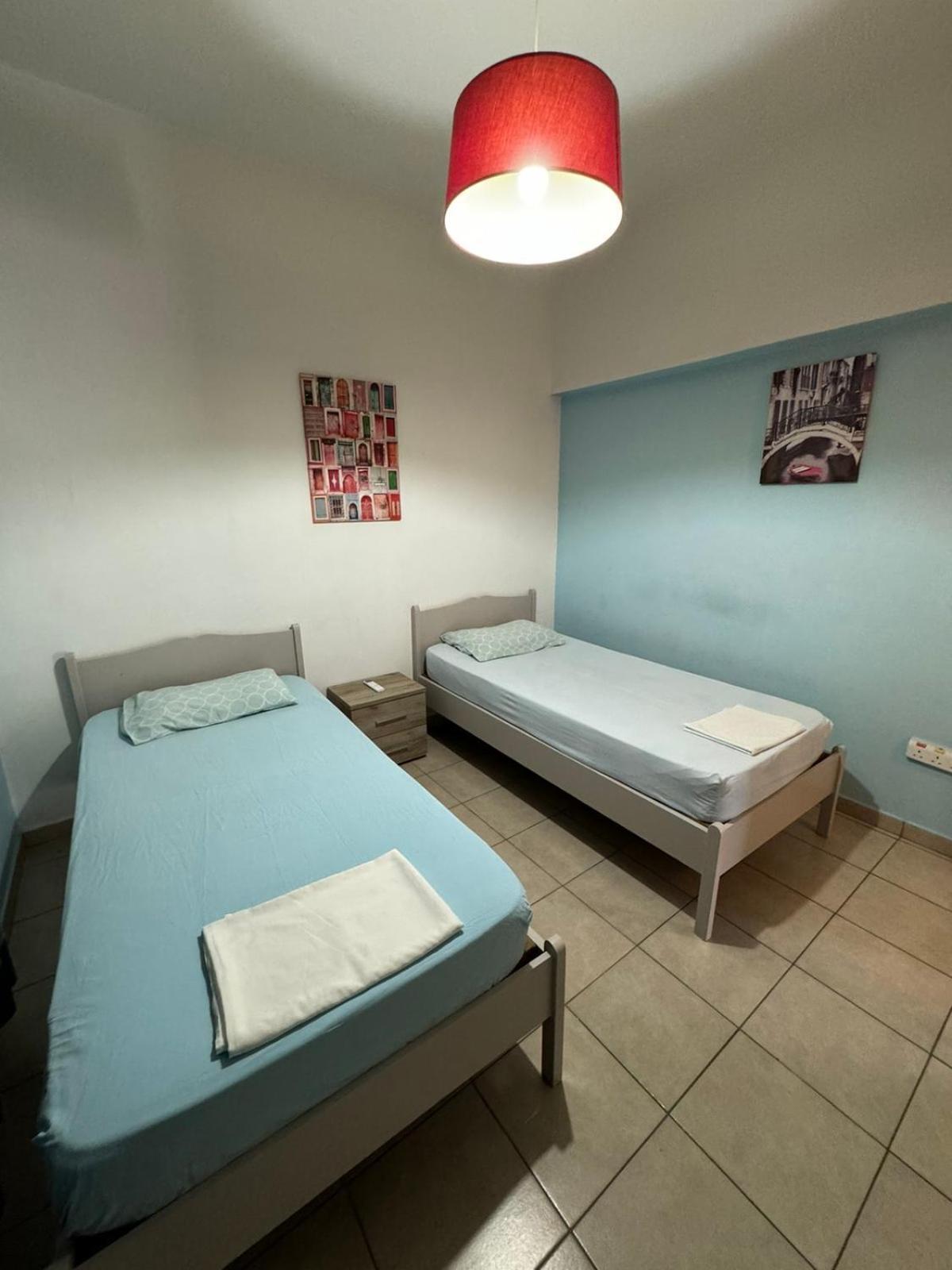 Sea Apartments ลาร์นาคา ภายนอก รูปภาพ