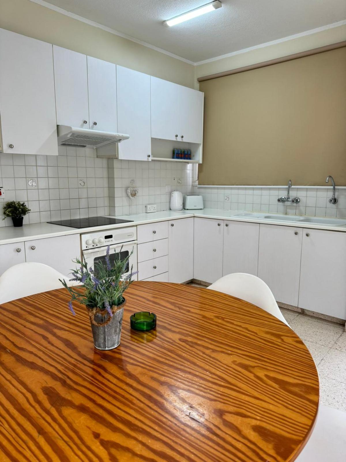 Sea Apartments ลาร์นาคา ภายนอก รูปภาพ